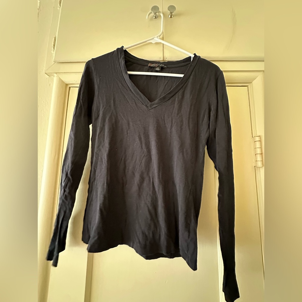 Black Forever 21 Long Sleeve Top, Size M